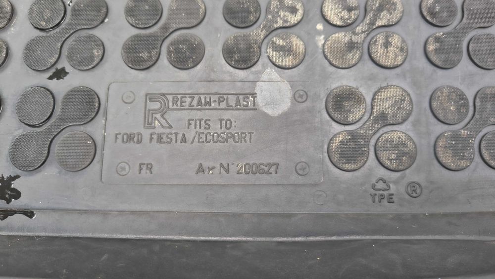 Dywaniki samochodowe Ford Fiesta