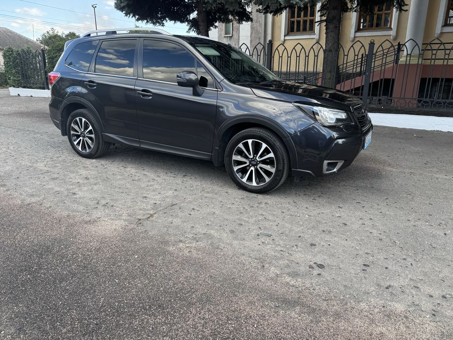 Subaru Forester 2016 идеальнейшее состояние Европа