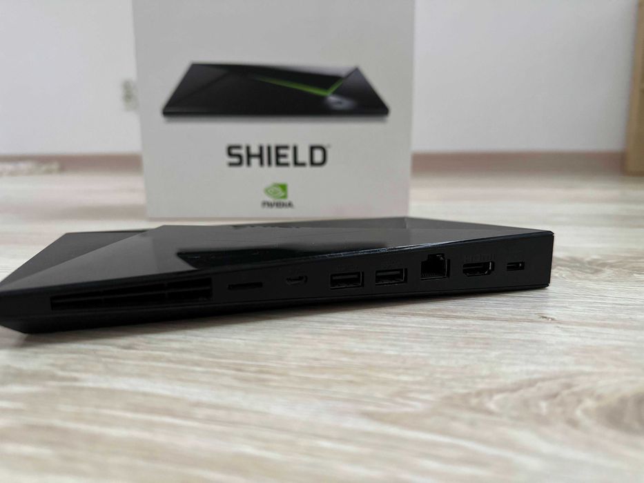 NVIDIA Shield TV - przystawka TV / konsola / Android / GeForce NOW