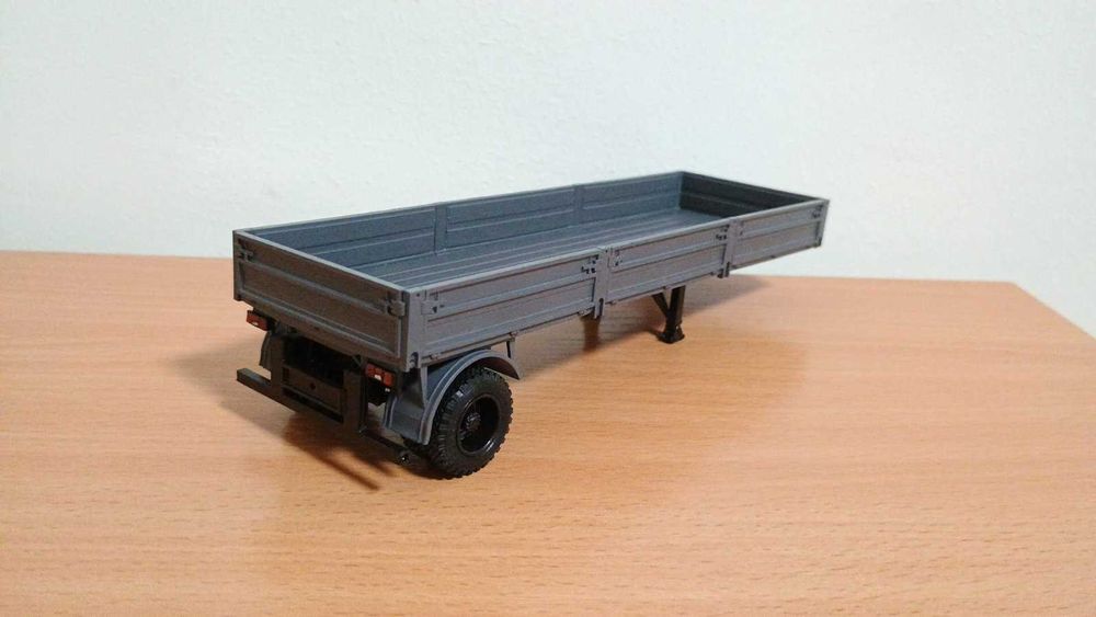 Масштабная модель 1/43 полуприцеп одаз 93571