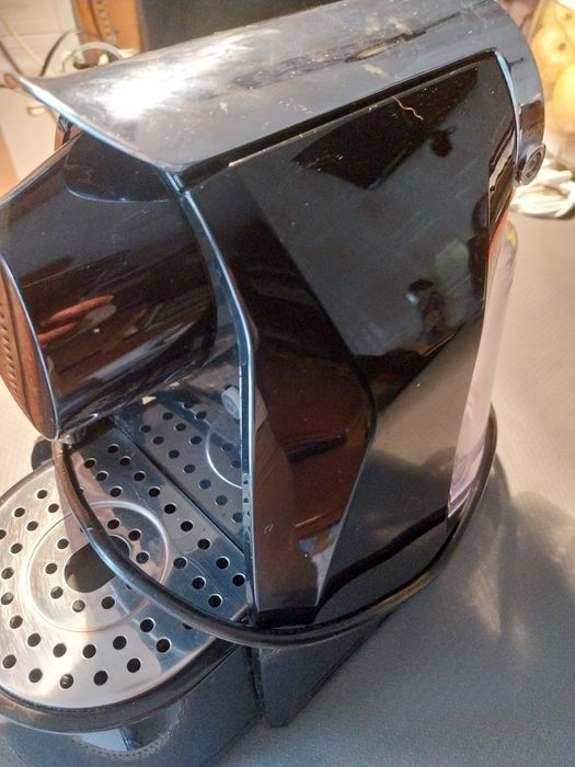 Maquina cafe capsulas kfta  como nova