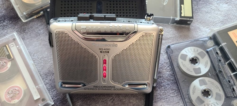 Кассетный плеер, магнитофон и радиоприемник Panasonic RQ-A300 (Идеальное коллекционное состояние и отличное звучание) Видео работы