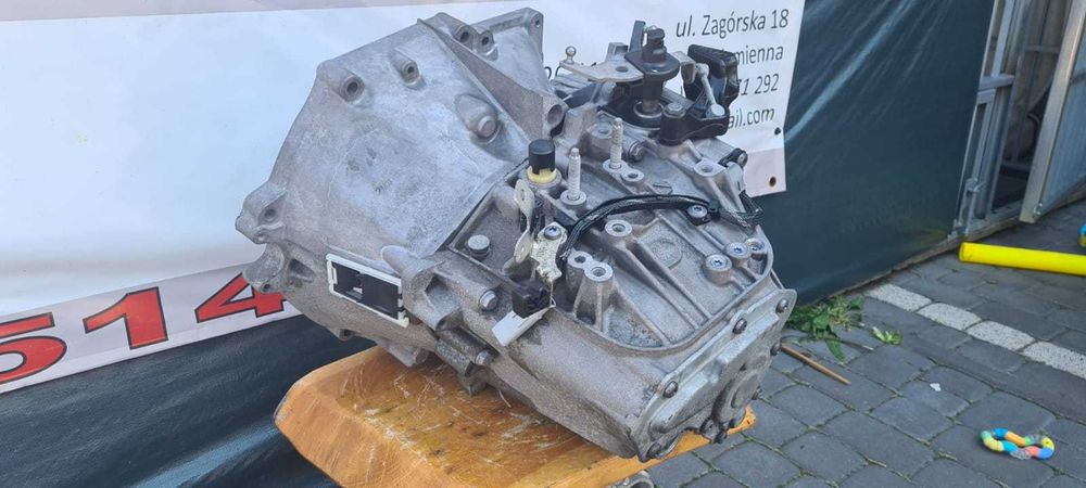 Skrzynia biegów Opel Astra L  1.5 HDI 20MB64