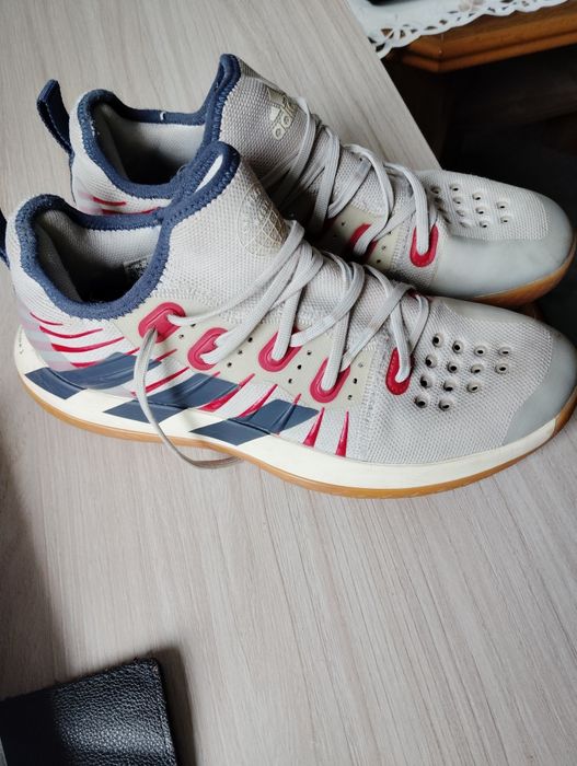 Buty halowe adidas