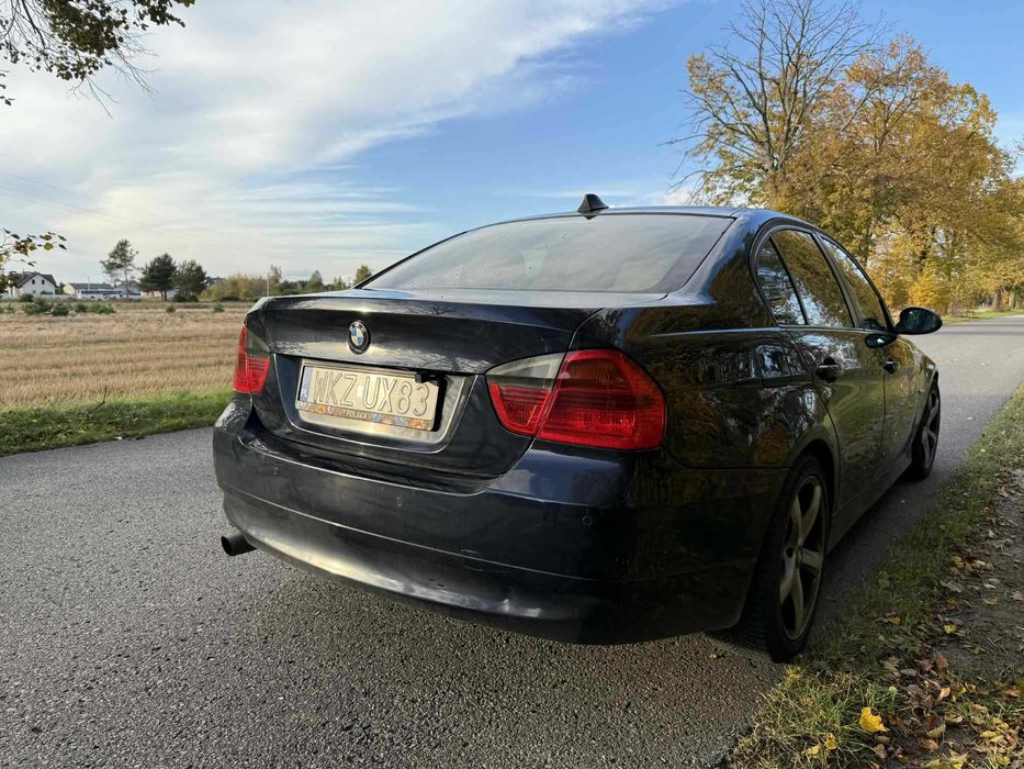 BMW e90 2.0 benzyna