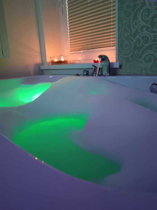 Apartament z jacuzzi