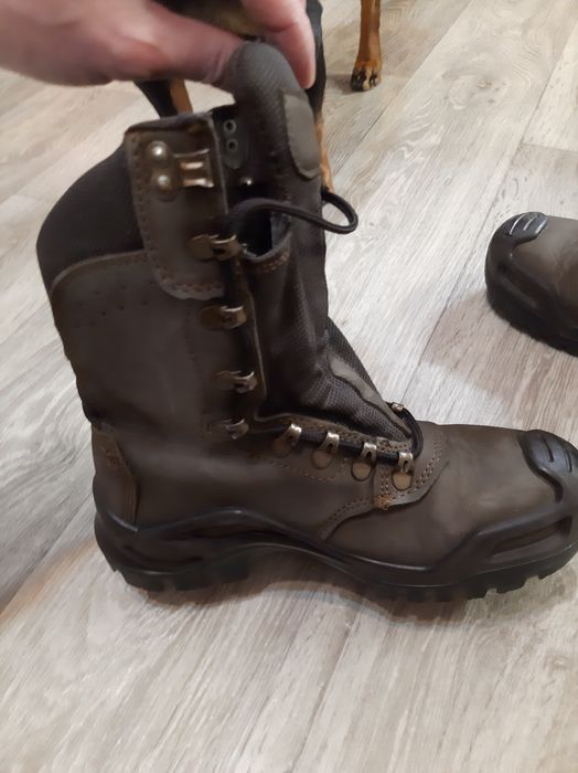 Продам ботинки военные