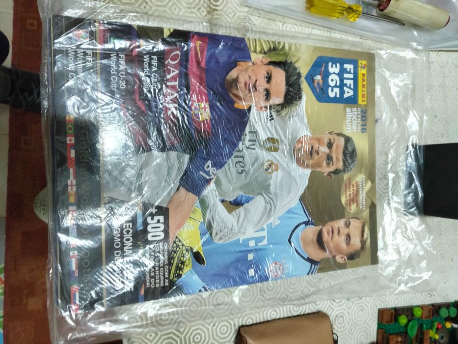 Caderneta completa FIFA 365