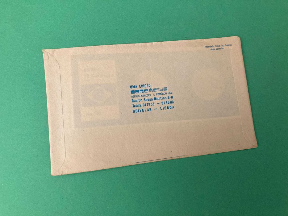 Rara carteira de Cromos Moedas e bandeiras de Todo O Mundo Anos 70