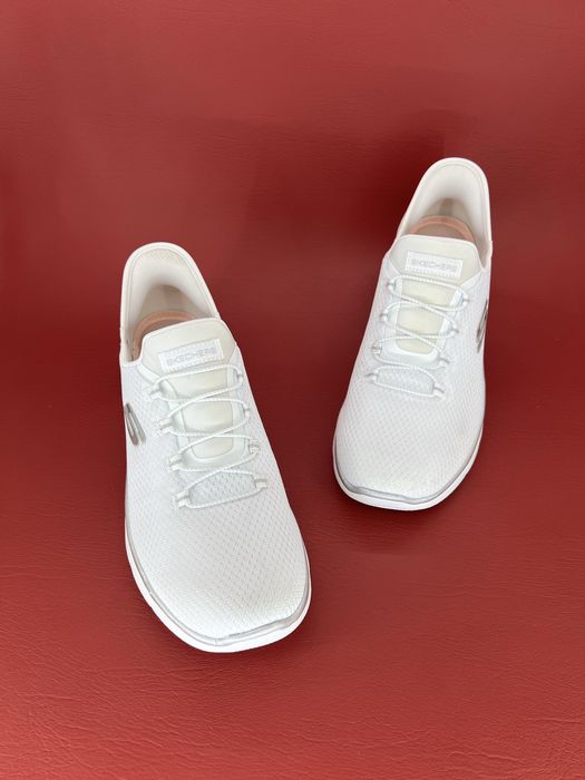 Кросівки. Жіночі  40р. Skechers Hands Free Slip-ins.  Summits - Diamond Dream