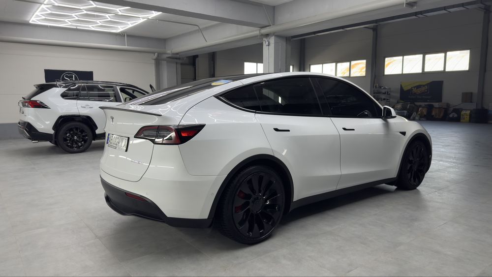 Tesla model y Perfomance 2022