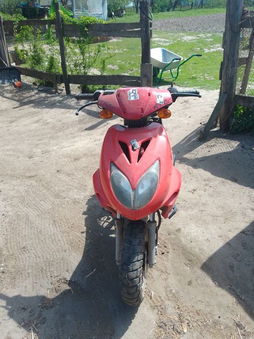 Продам скутер Вайпер