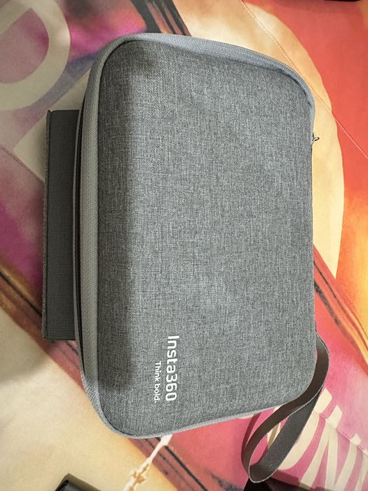 Insta 360 X5 8K Essential Bundle