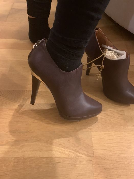 Buty damskie brązowe r.40