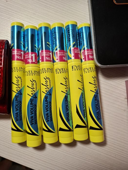 Viva volume lashes waterproof mascara eveline tusz do rzes wodoopornt