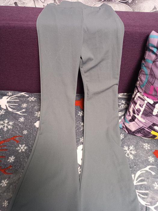 Штани. Сірі розмір 42-44.