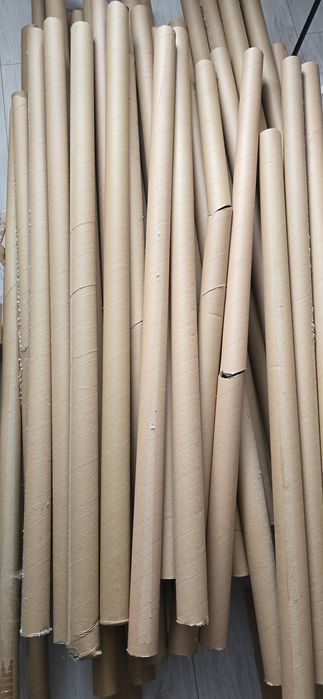 Rury kartonowe na drapak dla kota