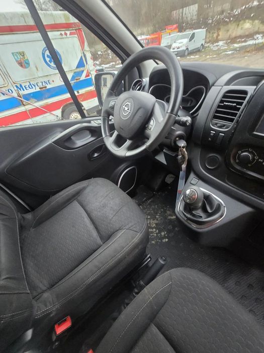 Opel Vivaro 1.6dci Karetka Ambulans Nosze  Karetka, Ambulans, minikamper