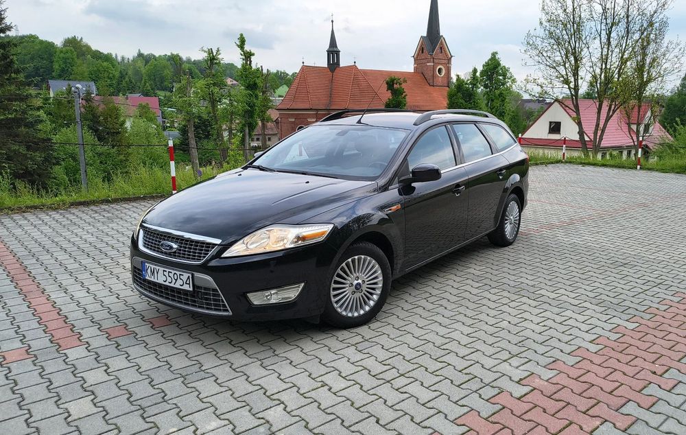 Ford Mondeo // 2.0 Benzyna // 145KM // Convers + // Bluetooh // Navi // Klima //