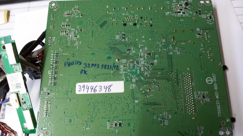 715g9237-m02-b00-0 05t tv philips32pfs5823-12... smart