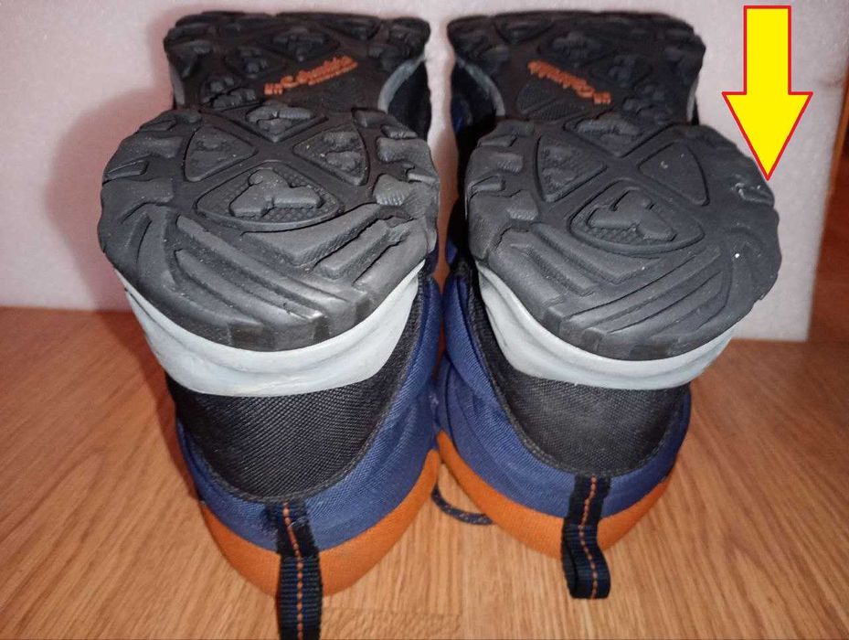Продам Кросівки COLUMBIA FireCamp Boot