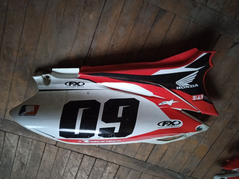 Пластик CRF 450R