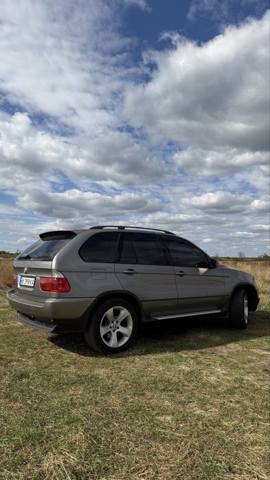 BMW X5 E53 • 3.0d • M57