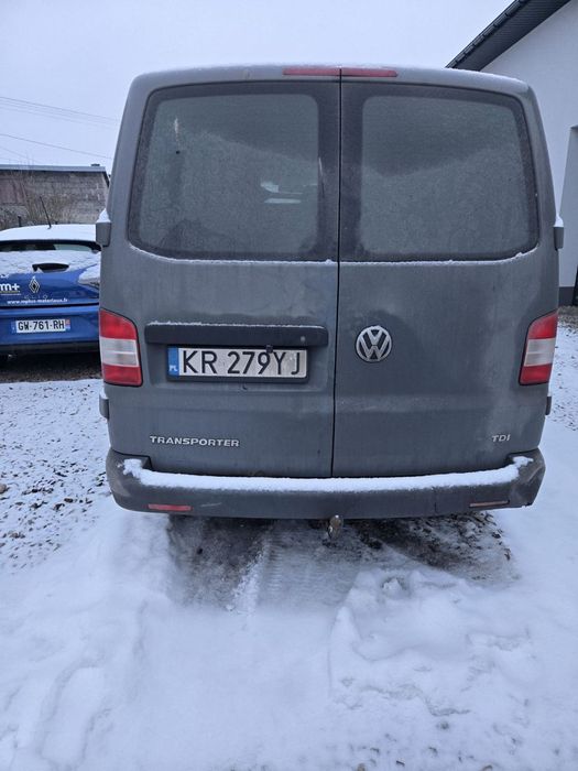 Volkswagen Transporter VW Transporter T5 - uszkodzony silnik - dobry stan