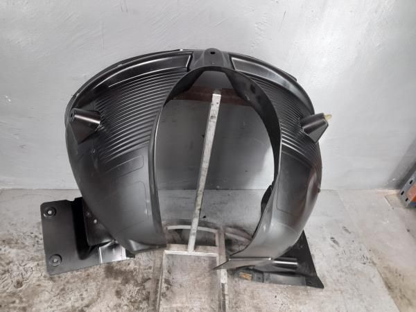 Cava roda frente esquerda BMW X3 (E83)