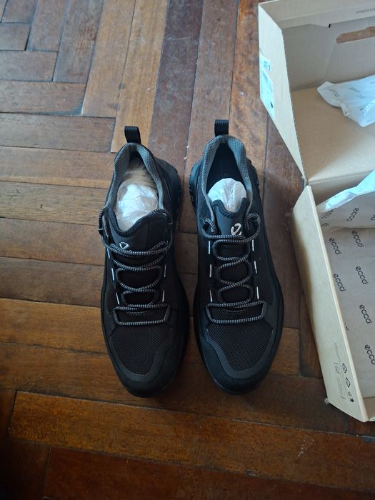 Чоловічі кросівки ECCO