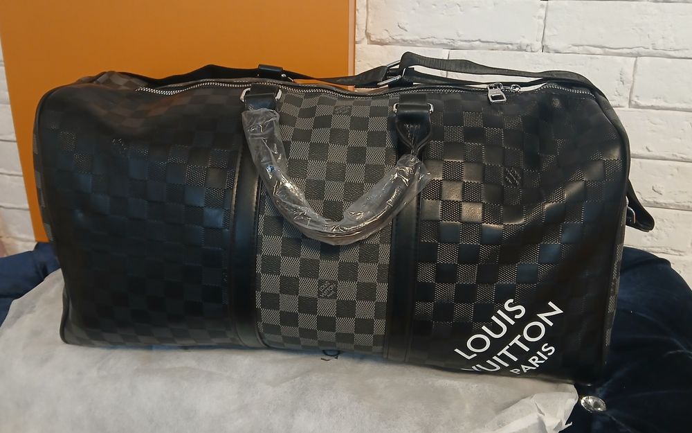 Torba podróżna Louis Vuitton z pudełkiem