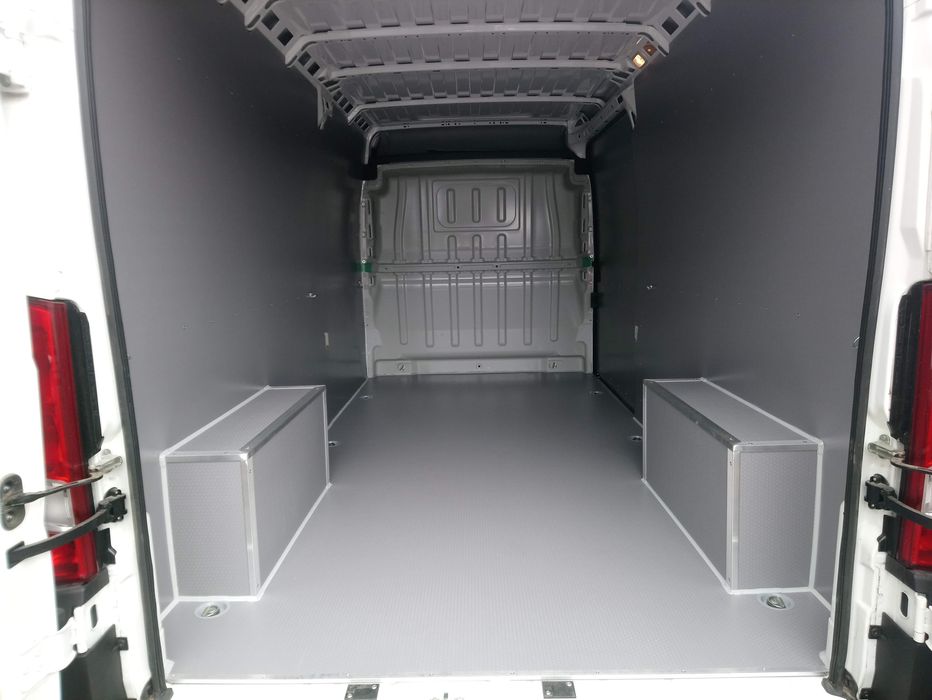 Zabudowy samochodów dostawczych busa Jumper Ducato Boxer L3H2 KNAUTECH