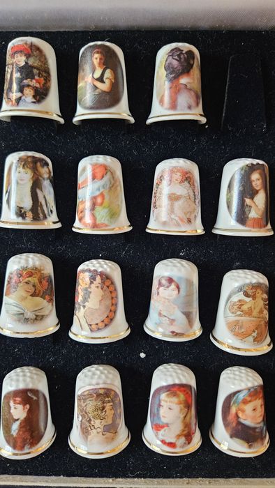 Колекційні фарфорові наперстки Birchcroft (Англія)