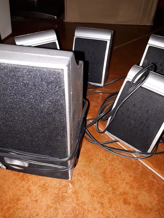 Set of 5 Columns64551535797889122