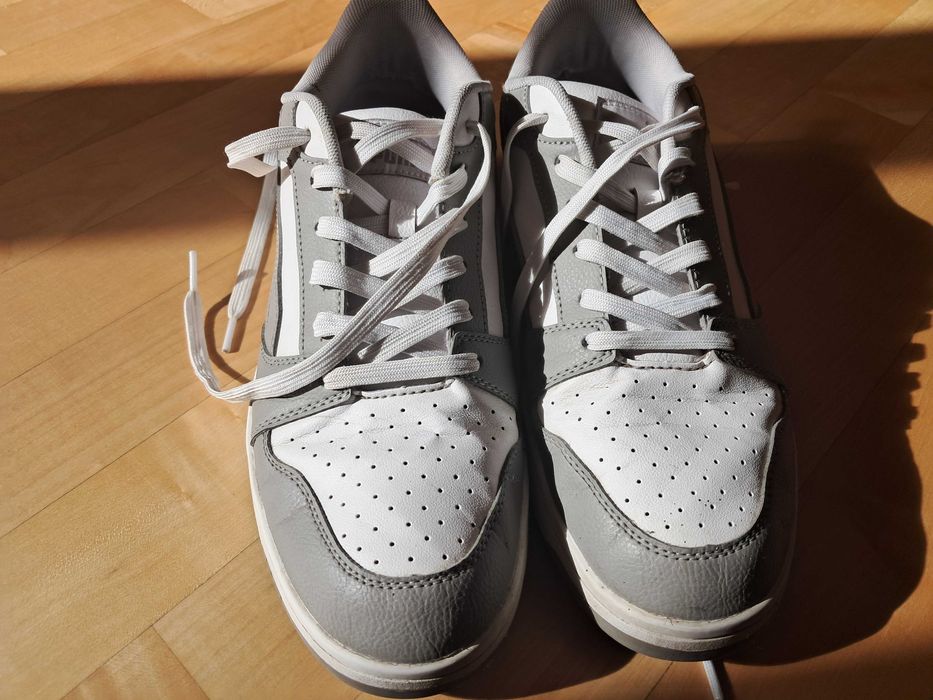 Buty PUMA REBOUND LOW biało-szare rozmiar 44