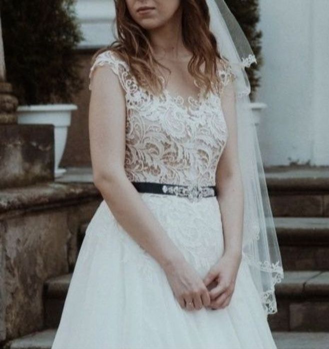 Suknia ślubna Gala Machiko, ivory, r. 36/38 + koło i pokrowiec