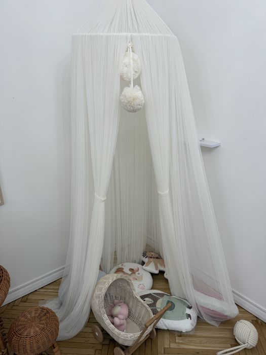 Продаж сучасної фото-студії в центрі м. Надвірна