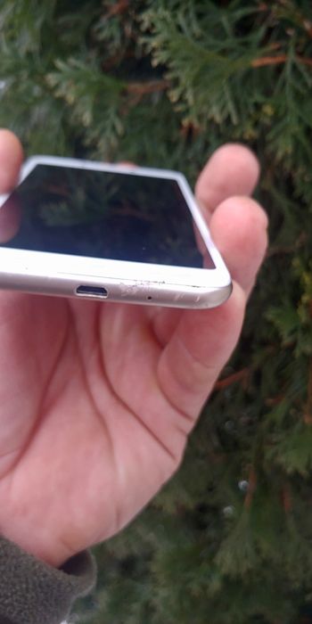 Смартфон Xiaomi redmi A6 2/16