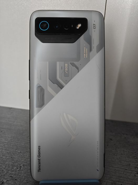 Asus ROG Phone 7 8/256 White