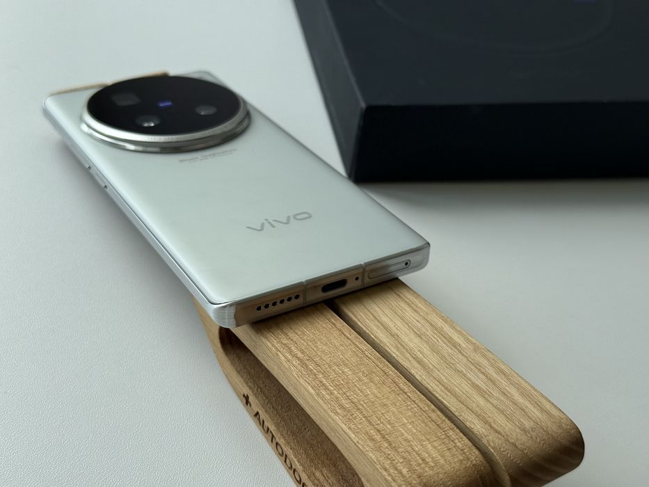 Vivo X100 Ultra 16/1 ТБ