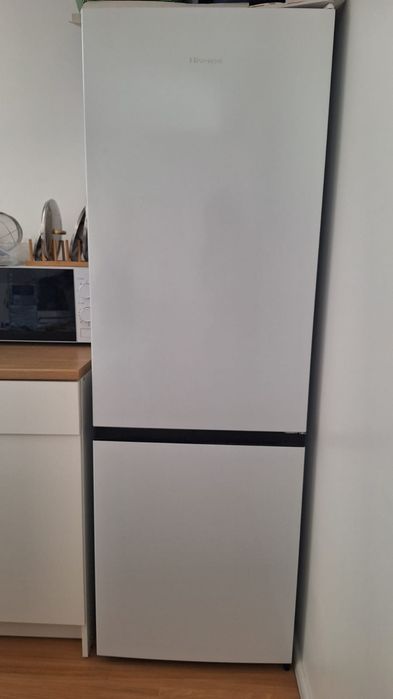 Frigorífico Hisense | 1 ano e 2 meses