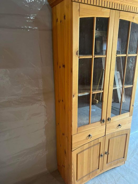 Witryna sosnowa ………