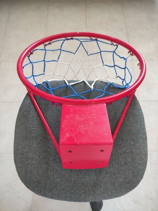 Cesto de Basketball Vermelho