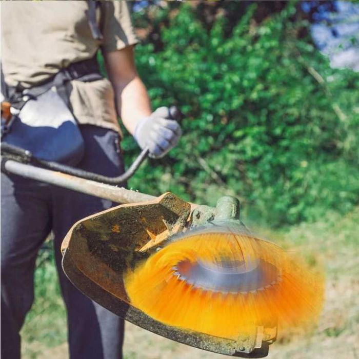 Szczotka nylonowa do czyszczenia kostki brukowej DO KOSY SPALINOWEJ