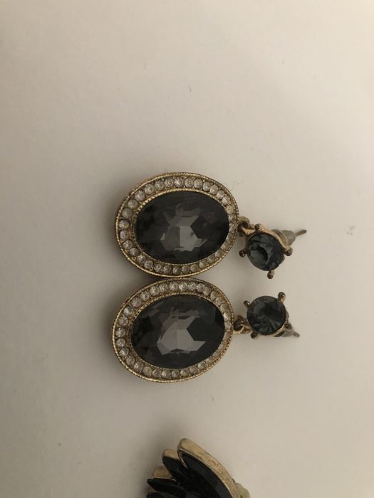 Brincos acessórios parfois e bijou e H&M