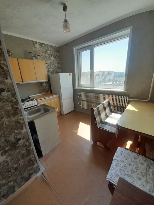 Продам 1 к.кв. ул. Соборности Украины 242 , метро Салтовское