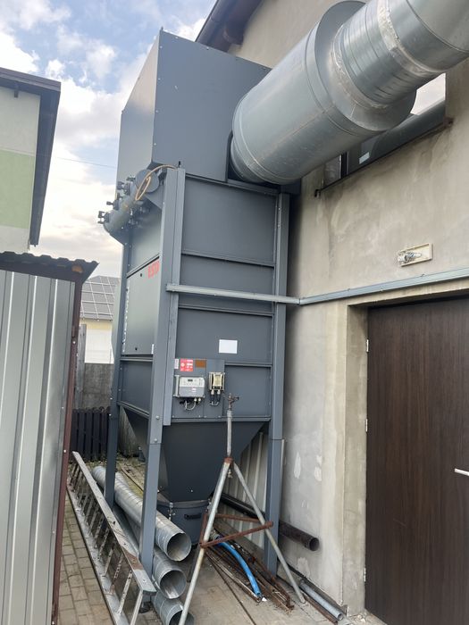 Odciag pyłu ,wyciag dymu soawalniczego lakowrniczy Dustmac F-126 Esta