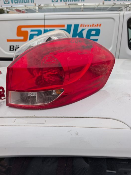 Clio III kombi lampy tył