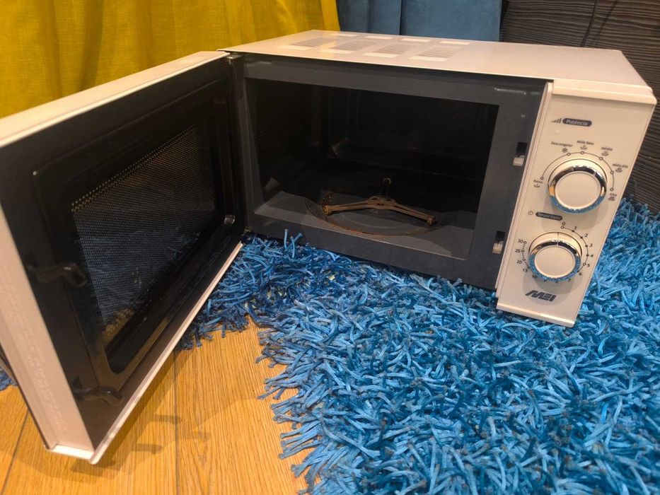 Micro Ondas MEI Ler anuncio