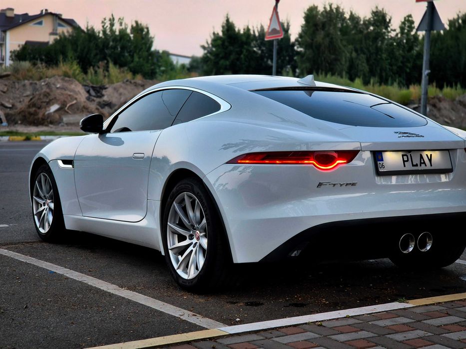 Jaguar F-type 2016 с пробегом 74 тыс